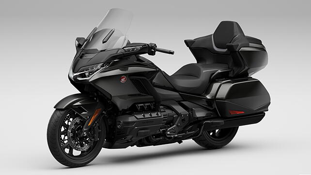 2022 Honda Gold Wing DCT with airbag launched in India! - BikeWale