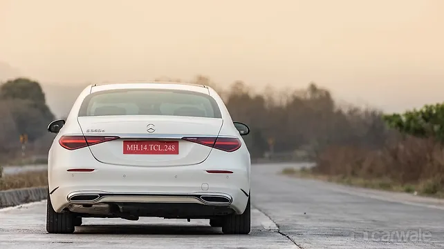 Mercedes-Benz S-Class Rear View Mercedes-Benz S-Class Rear View