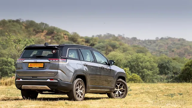 Jeep Meridian Right Rear Three Quarter