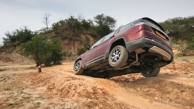 Jeep Meridian driven — Now in pictures Jeep Meridian driven — Now in pictures