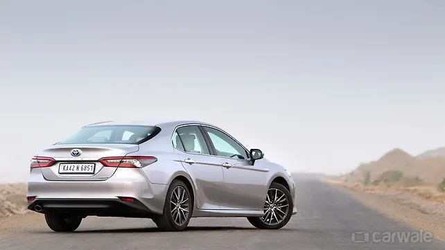 Toyota Camry [2022-2024] Right Rear Three Quarter