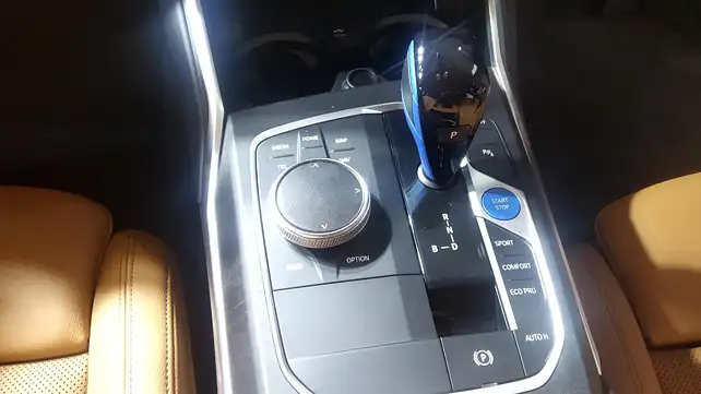 BMW i4 Gear Selector Dial BMW i4 Gear Selector Dial