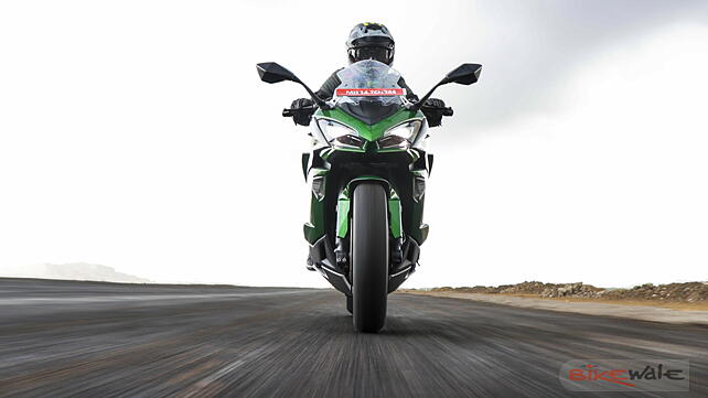 Kawasaki Ninja 1000 Front View