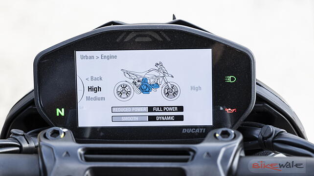 Ducati Hypermotard 950 TFT / Instrument Cluster