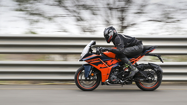 KTM RC 390 Price - Mileage, Images, Colours | BikeWale