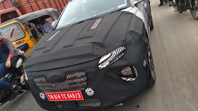 New-gen Hyundai Tucson interiors spied; to be launched later this year