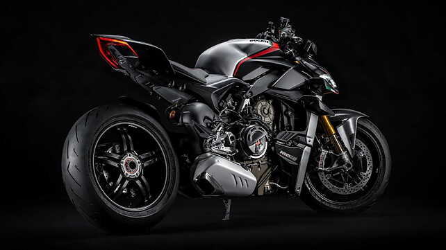 Ducati Streetfighter V4 Right Side View