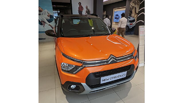 Citroen C3 arrives at dealerships; launch later this month