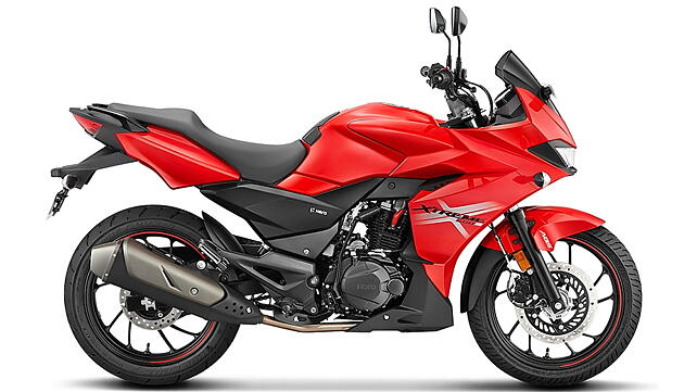 Hero Xtreme 160R Right Side View