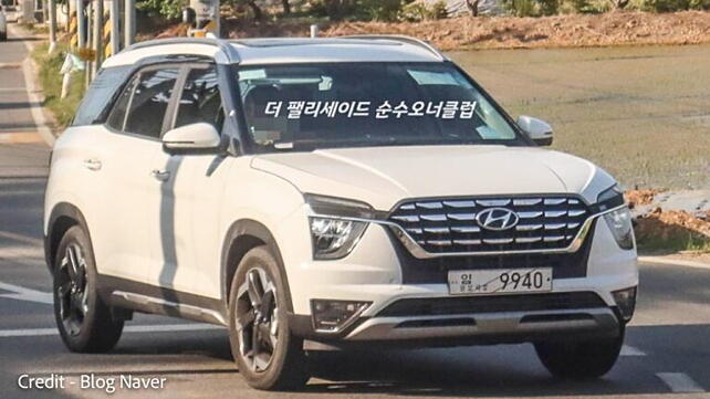 Is this the Hyundai Alcazar facelift in the works?