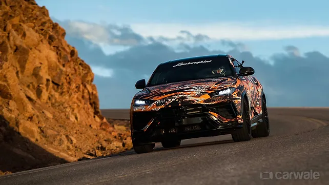 Lamborghini Urus breaks a record at the Pikes Peak Hill Climb in the SUV category Lamborghini Urus breaks a record at the Pikes Peak Hill Climb in the SUV category