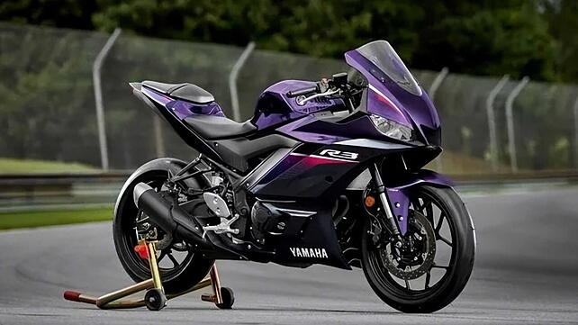 Yamaha YZF R3 Right Side View