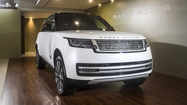 Land Rover Range Rover Right Front Three Quarter Land Rover Range Rover Right Front Three Quarter