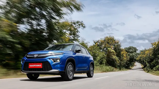 Toyota Urban Cruiser Hyryder Right Front Three Quarter Toyota Urban Cruiser Hyryder Right Front Three Quarter