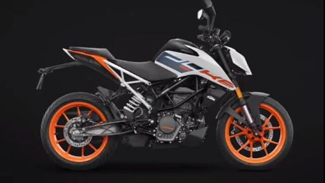 KTM 125, 200, 250 and 390 Duke to be launched in new colours soon!