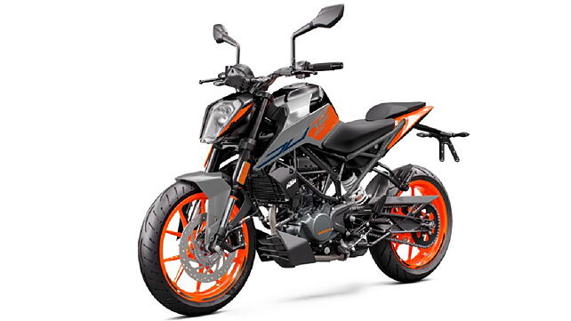 KTM 125 Duke Left Front Three Quarter