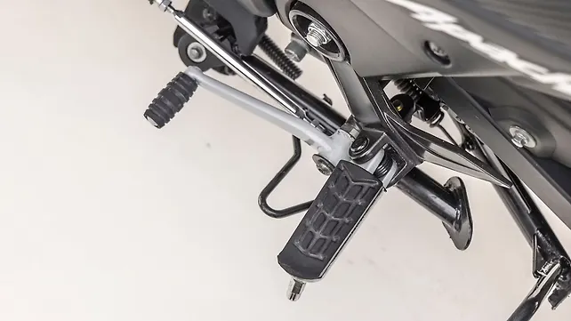 apache rtr 180 handle lock set price