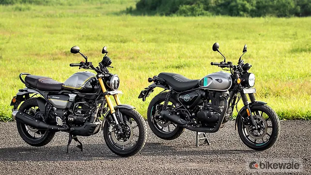 Royal Enfield Hunter 350 [2024] Right Side View