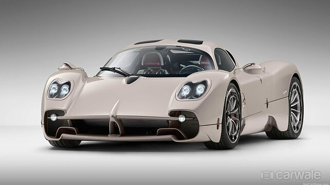 Pagani Utopia revealed with a V12 and manual