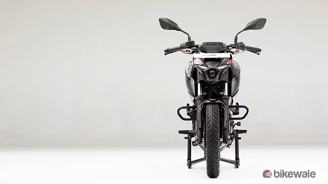 Bajaj Pulsar N160 Front View Bajaj Pulsar N160 Front View