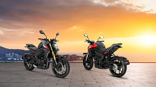 Keeway K300 N and K300 R launched in India at Rs 2,65,000 Keeway K300 N and K300 R launched in India at Rs 2,65,000