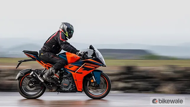KTM RC 390 Right Side View