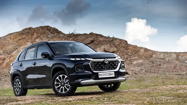 Maruti Suzuki Grand Vitara Right Front Three Quarter