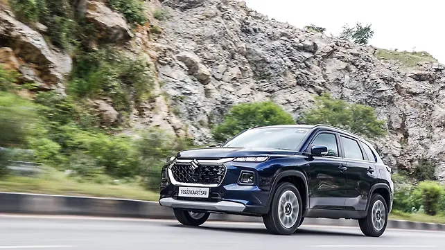 Maruti Suzuki Grand Vitara Left Front Three Quarter Maruti Suzuki Grand Vitara Left Front Three Quarter