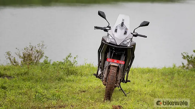 Moto Morini X-Cape Front View
