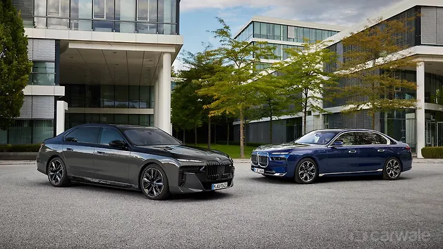 India-bound BMW 7 Series gets two new plug-in hybrid powertrains India-bound BMW 7 Series gets two new plug-in hybrid powertrains