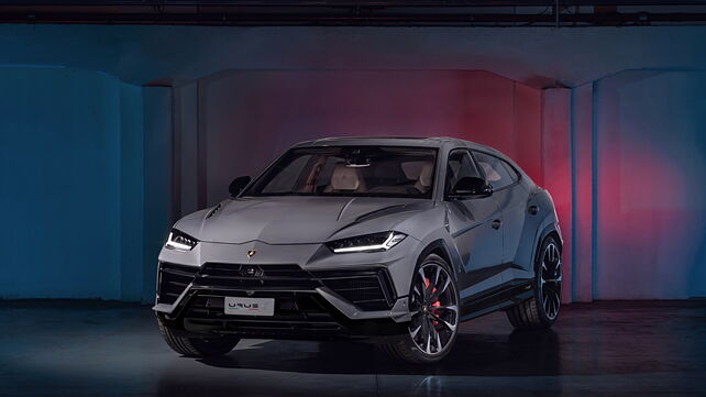 New Lamborghini Urus S revealed