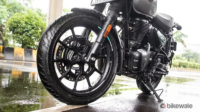 Royal Enfield Hunter 350 Right Side View