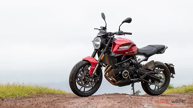 Moto Morini Seiemmezzo 6 ½ Twins: First Look Review - BikeWale