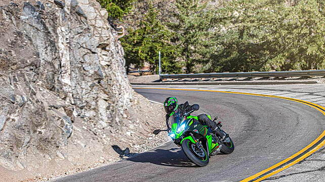 Kawasaki Ninja 650 Front View