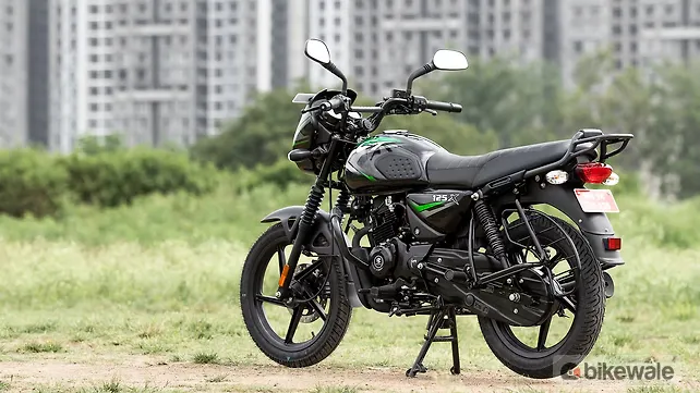 Bajaj CT 125X Left Rear Three Quarter