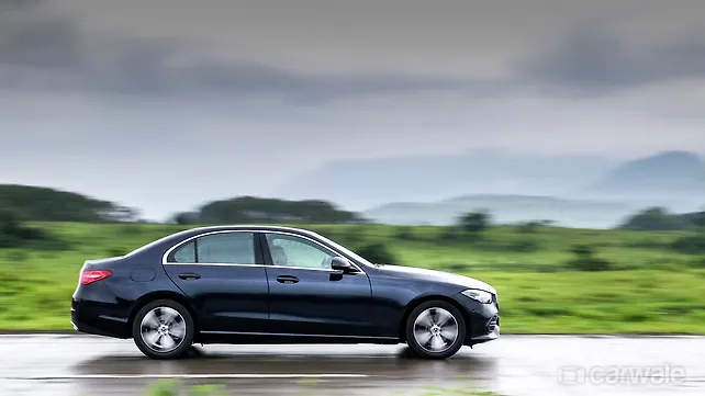 Mercedes-Benz C-Class [2022-2024] Right Side View