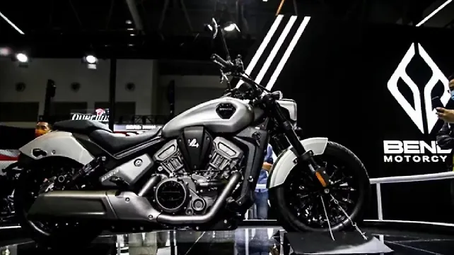 Benda unveils new V4 engine cruiser! Benda unveils new V4 engine cruiser!