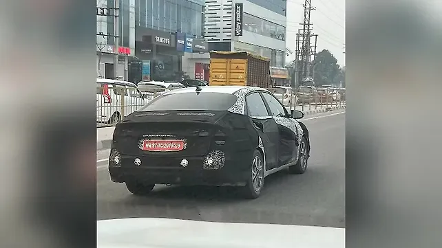 2023 Hyundai Verna facelift spotted again 2023 Hyundai Verna facelift spotted again