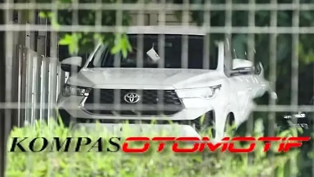 Toyota Innova Hycross leaked undisguised before official launch Toyota Innova Hycross leaked undisguised before official launch