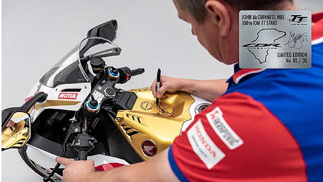 Honda CBR1000RR-R Fireblade Fuel Tank