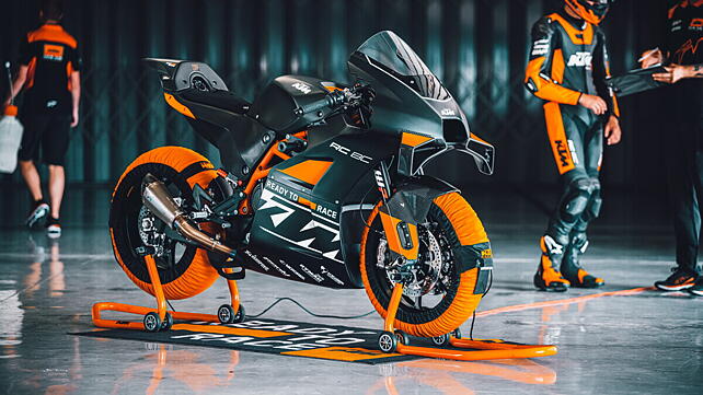 KTM  Left Front Three Quarter