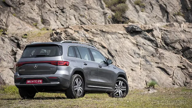 Mercedes-Benz EQB Right Rear Three Quarter Mercedes-Benz EQB Right Rear Three Quarter