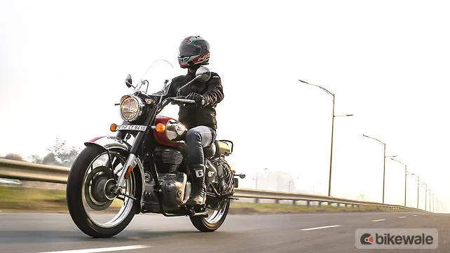 Royal Enfield Classic 350 Left Front Three Quarter Royal Enfield Classic 350 Left Front Three Quarter