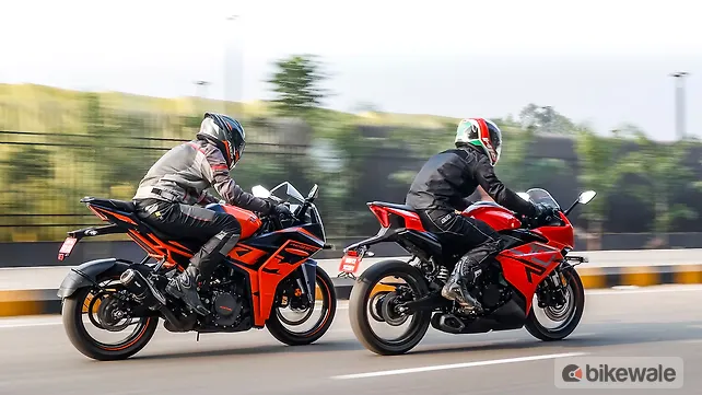 KTM RC 390 Right Side View