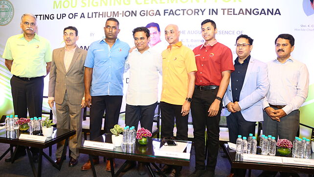 Amara Raja Batteries and Govt of Telangana sign MoU for Lithium-ion Battery Giga-factory