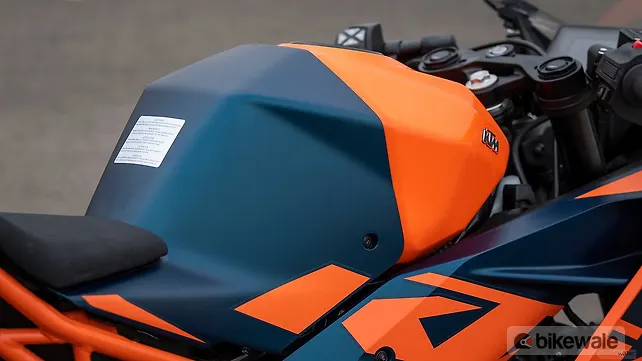 KTM RC 390 Fuel Tank