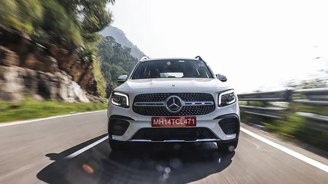 Mercedes-Benz GLB Front View Mercedes-Benz GLB Front View