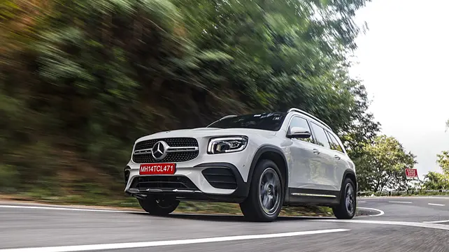Mercedes-Benz GLB Right Front Three Quarter Mercedes-Benz GLB Right Front Three Quarter