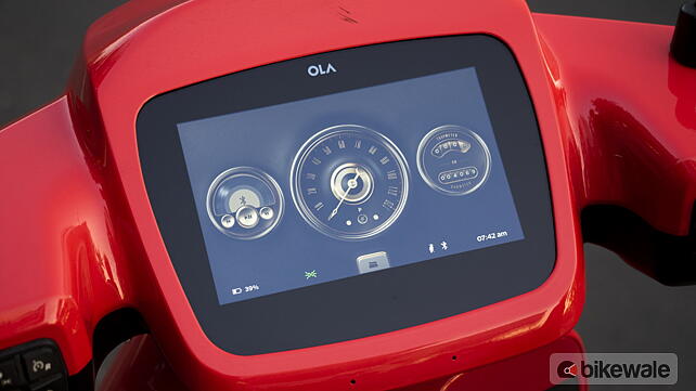 OLA S1 Pro TFT Touchscreen Instrument Cluster