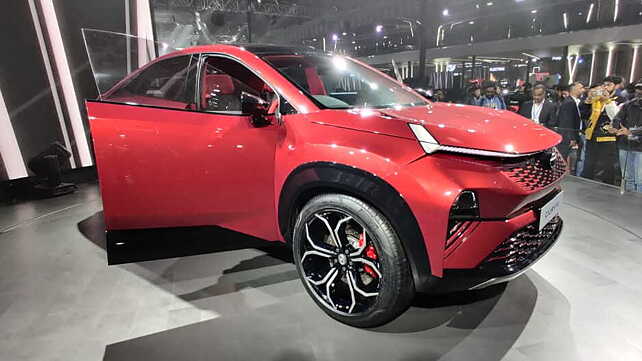 Auto Expo 2023: Tata Showcases Curvv SUV - CarWale